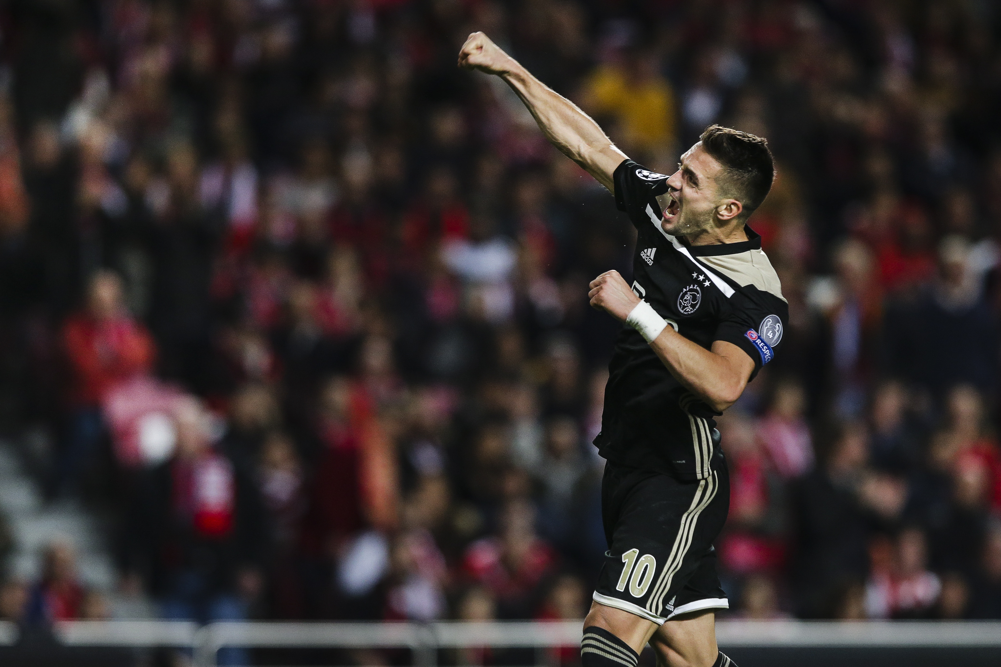 华体会体育-本菲卡战平尤文,范戴克梅开二度意甲  第1张 华体会体育-本菲卡战平尤文,范戴克梅开二度意甲  第1张