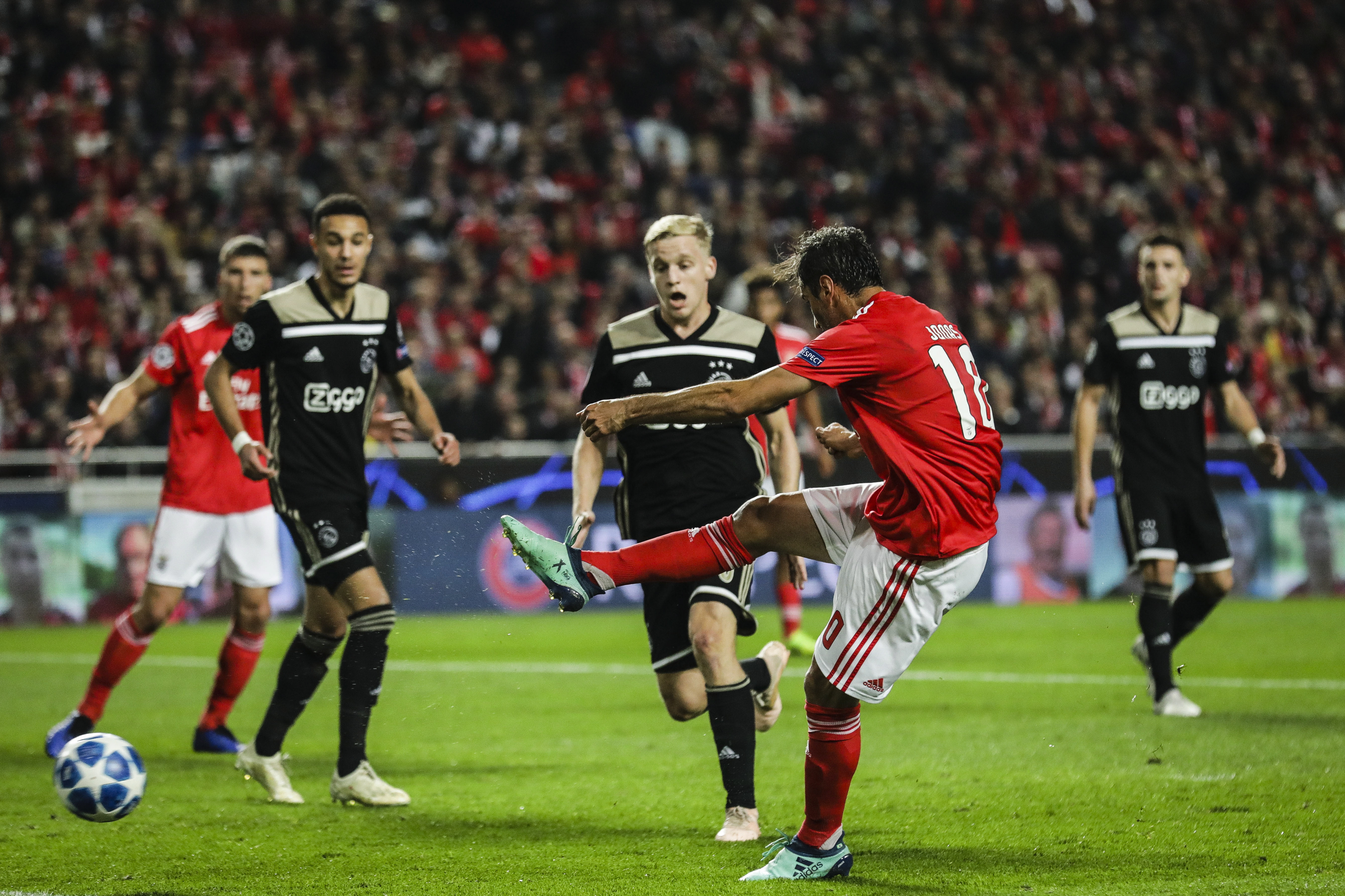 华体会体育-本菲卡战平尤文,范戴克梅开二度意甲  第2张 华体会体育-本菲卡战平尤文,范戴克梅开二度意甲  第2张