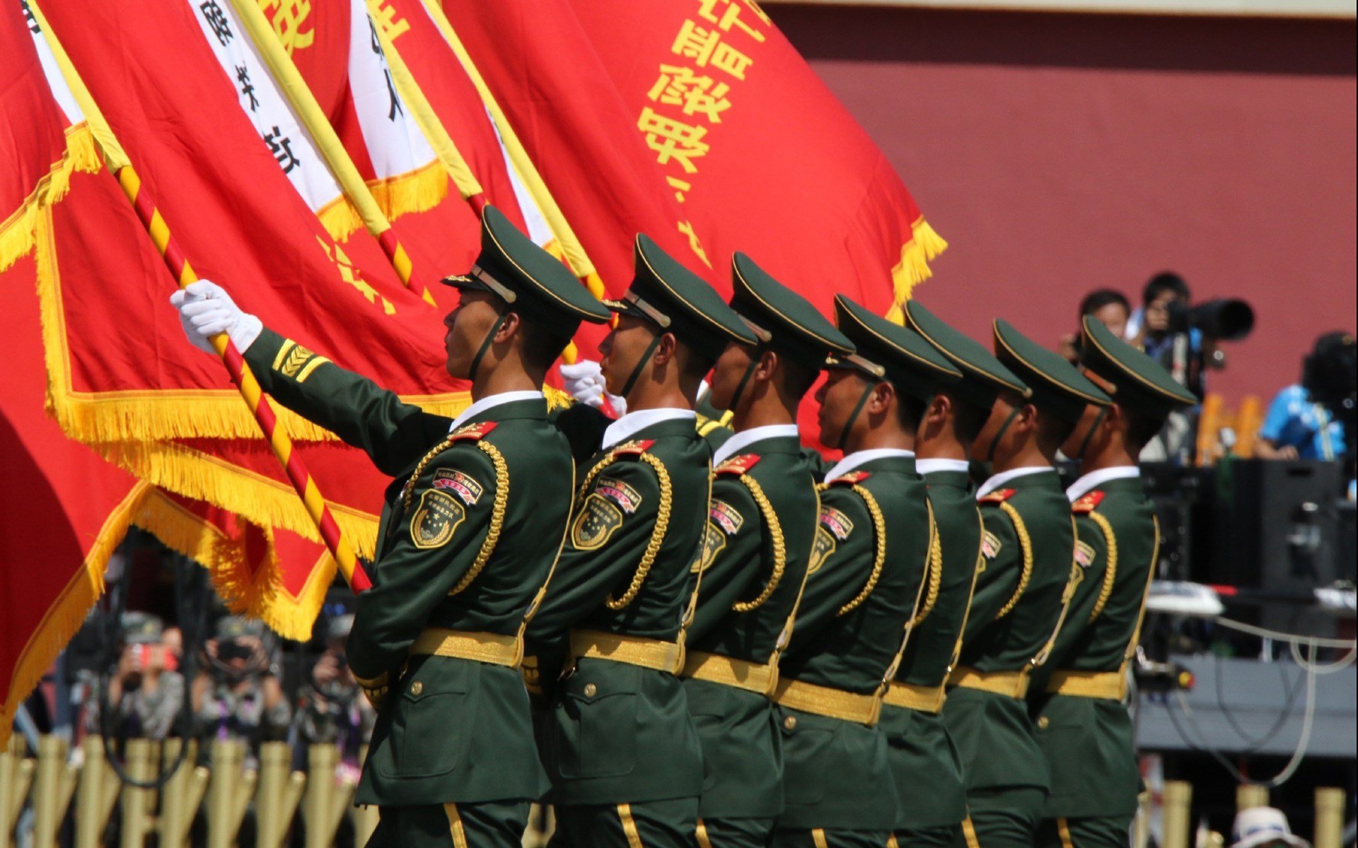 华体会官网-友谊赛奇景，土耳其对阵乌拉圭，韩国射手黄喜灿意外刷新纪录  第2张